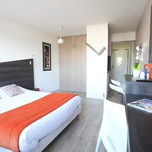 3* Aparthotel Adonis Paris Sud